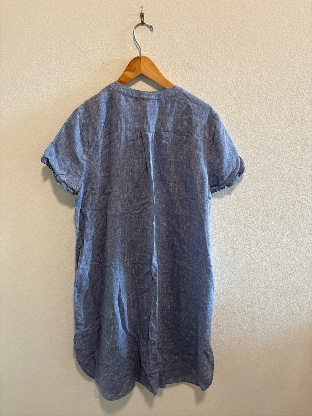 J. Jill Linen Top in Chambray Blue button front shirt dress - Picture 3 of 3